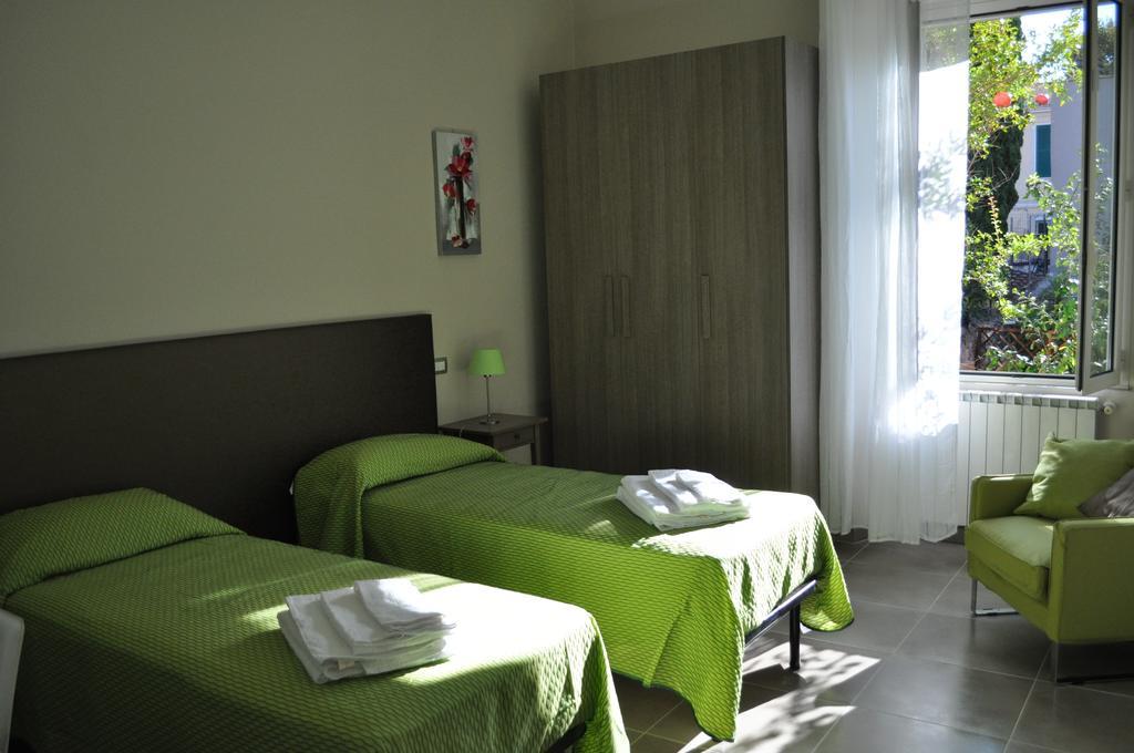 צ'יוויטווקיה Il Giardinetto Guest House חדר תמונה