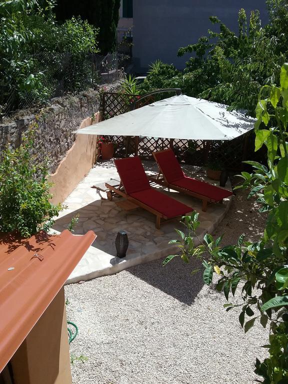 צ'יוויטווקיה Il Giardinetto Guest House מראה חיצוני תמונה